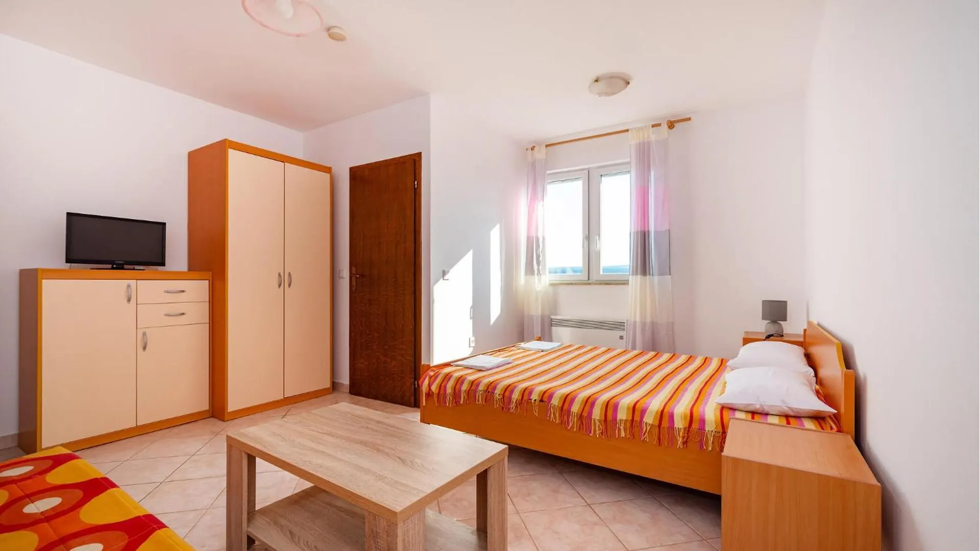 Beautiful Apartment In Krusevo With Wifi 0*, Krusevo (Zadar) Croatia